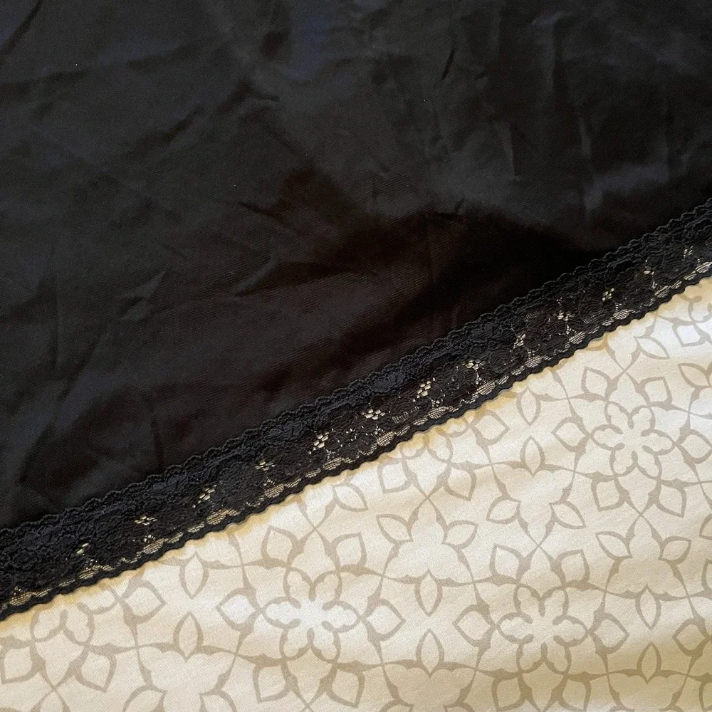 VTG‎ Vanity Fair Black Satin Lace Slip Dress Women's 40 L Sexy Coquette Witchy